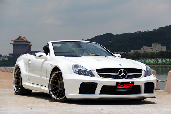 Mercedes sl 63 amg black series precio #3