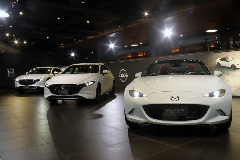 與台灣消費者共享百年榮耀，Mazda MX-5、CX-30 與 Mazda3 Fastback 100週年紀念車款在台上市