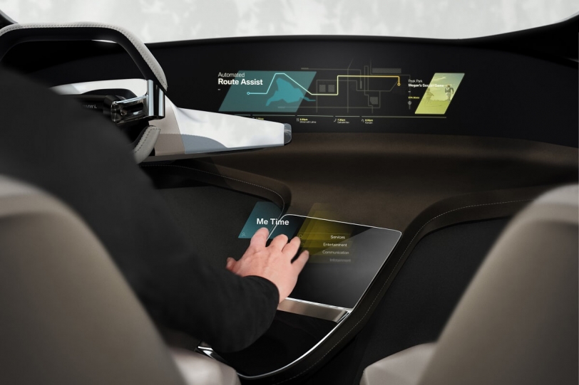 BMW推出新型「虛擬式」觸控系統-HoloActive Touch