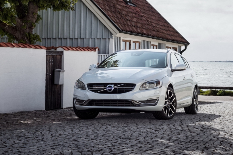 2018年式Volvo V60車款動力更齊全，推出40與60車系限時現金優惠方案