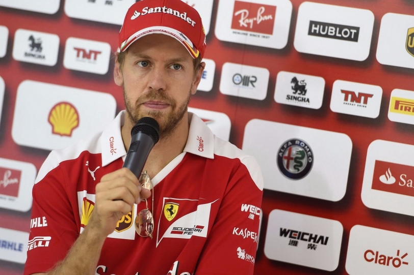 同隊相殘，Vettel向隊友Kimi道歉