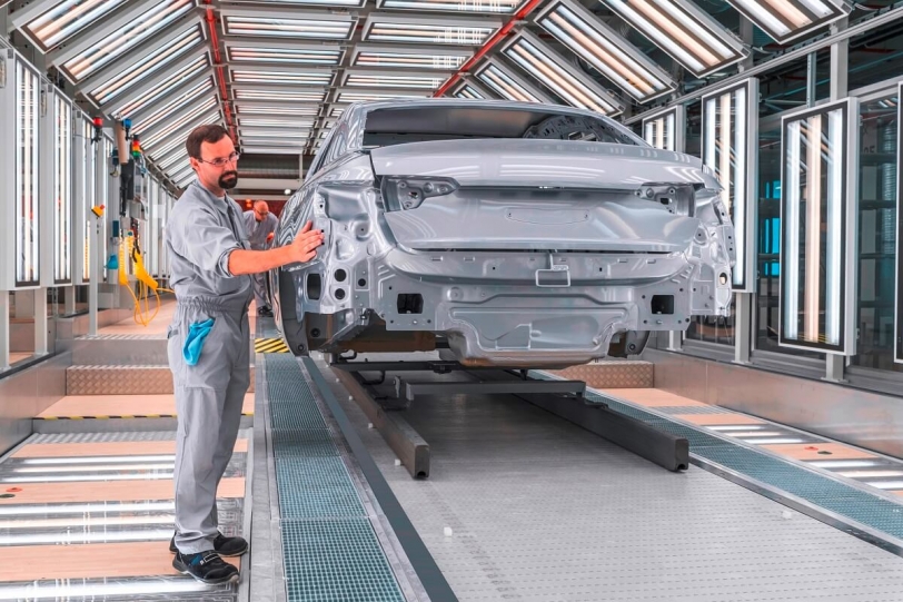 Audi Neckarsulm工廠榮獲Lean Award Audi自動化鈑噴工作站正式啟用