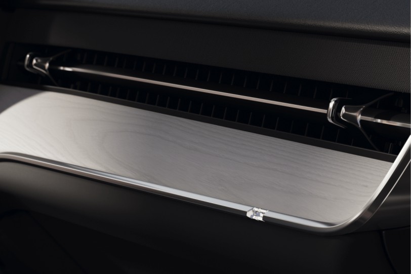 Volvo EX90的內飾：重塑奢華與健康