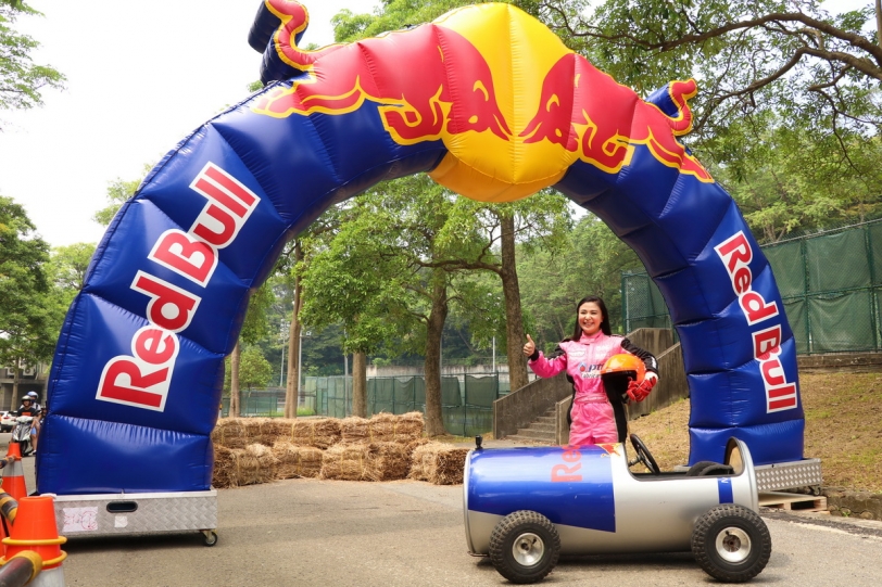 拉力皇后沈佳穎擔任開路先鋒，第二屆Red Bull皂飛車大賽全面倒數