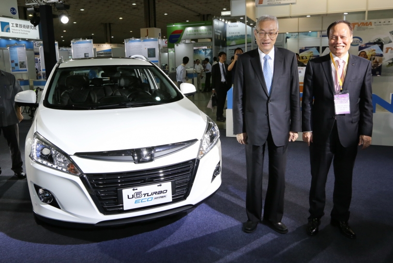 Luxgen將台灣智慧車輛推向國際市場，總經理蔡文榮獲頒「光電跨領域合作貢獻獎」