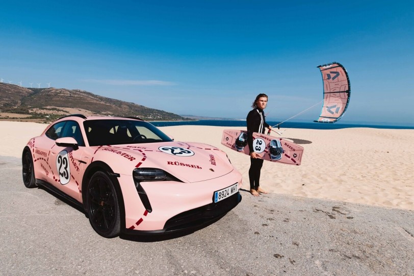 Porsche聯合Duotone推出致敬傳奇賽車「粉紅豬」的衝浪風翼