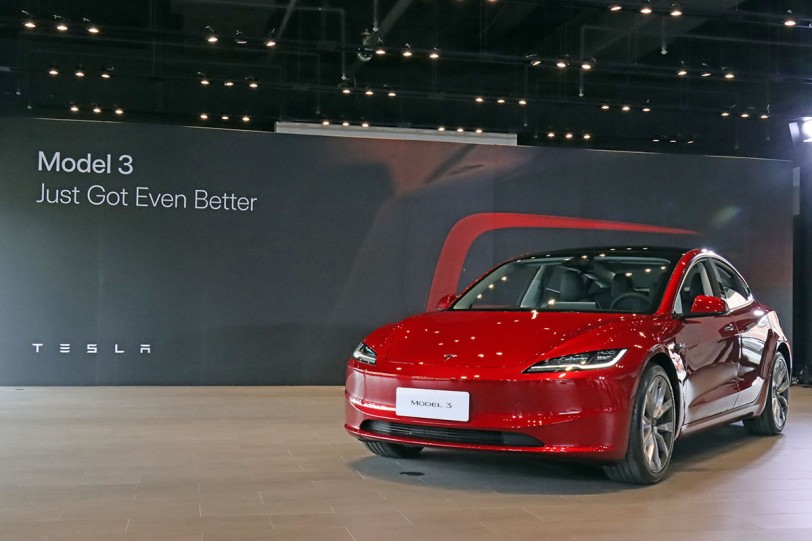 細節質感大幅進化、顧客反饋全聽到了！Tesla Model 3 Long Range AWD 煥新版實拍
