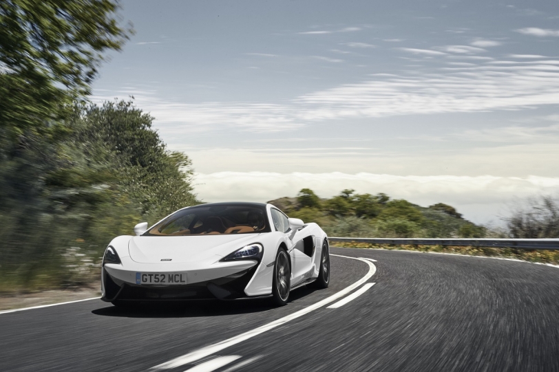 McLaren針對570GT推出運動化升級套件以及變色全景玻璃車頂