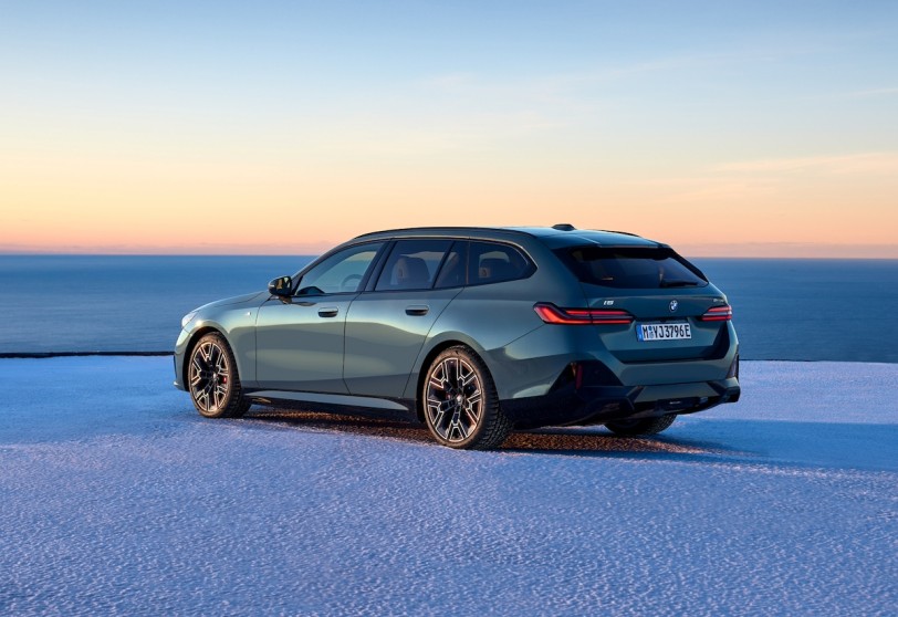 339萬起二車型，BMW i5 Touring純電豪華旅行車開啟預購