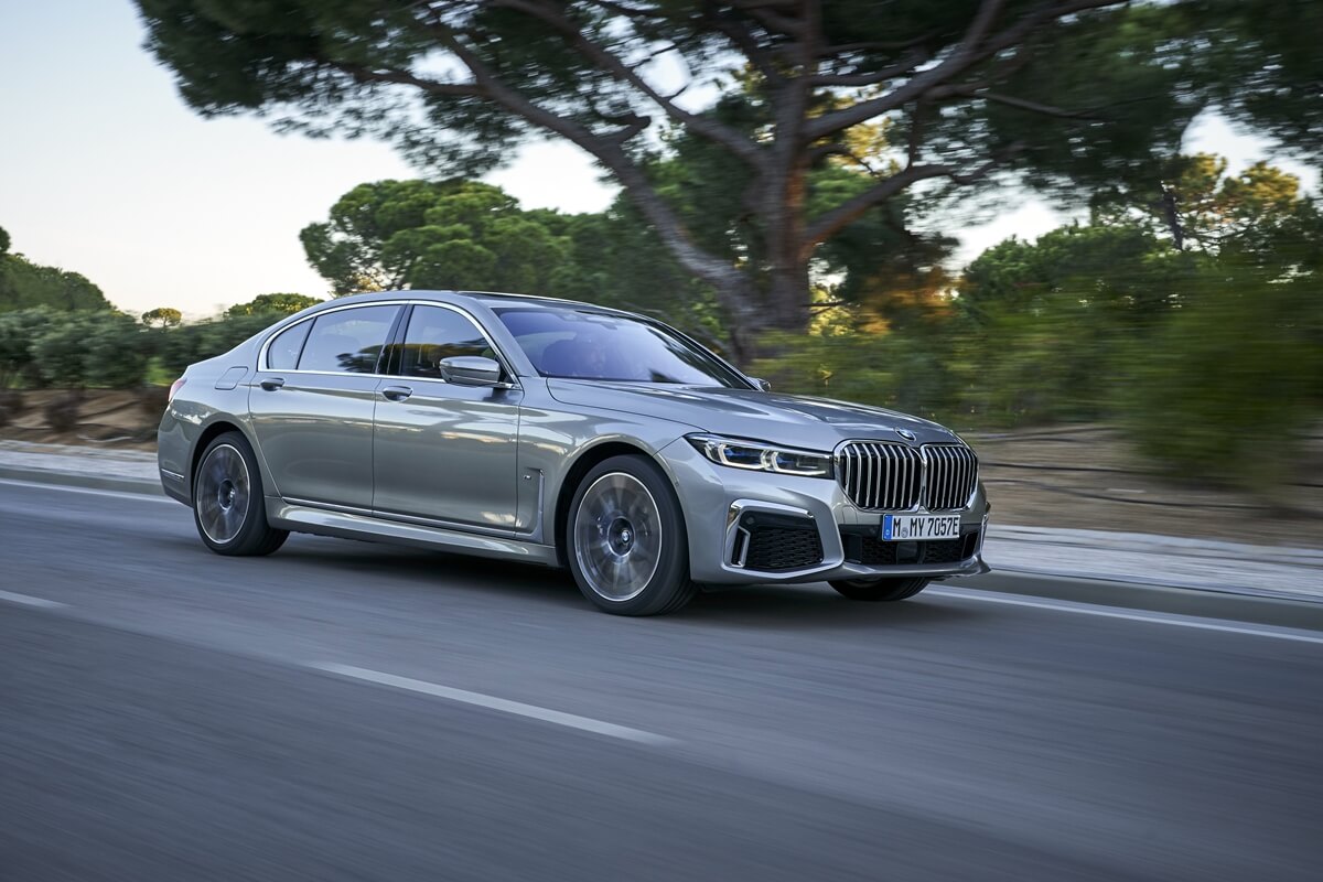 P90342278_highRes_the-new-bmw-745le-xd.jpg