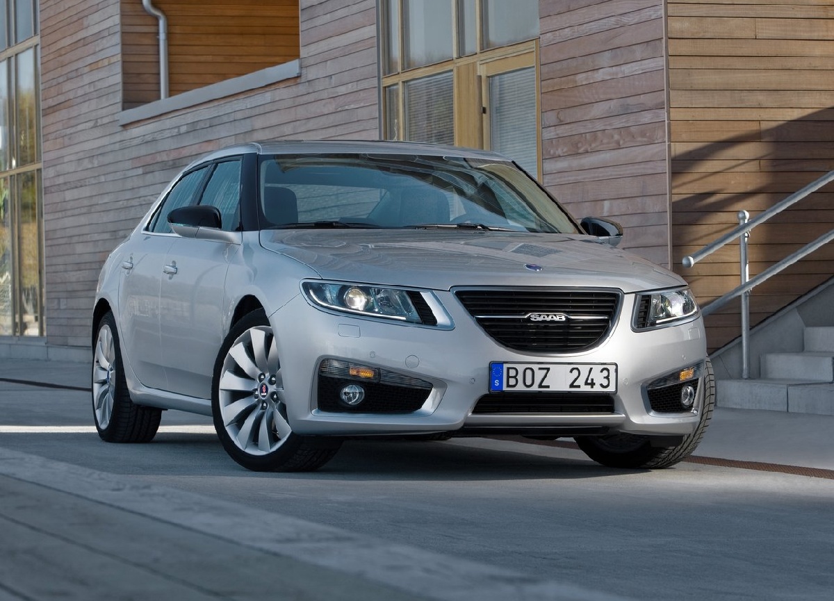 Saab 9 5 Sedan 2010 1280x960 wallpaper 04