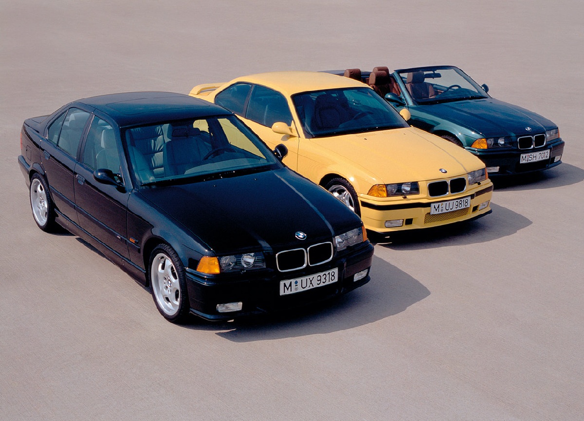 BMW M3 Sedan 1995 1280x960 wallpaper 01