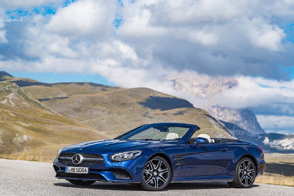 Mercedes Benz SL 2017 1280x960 wallpaper 01