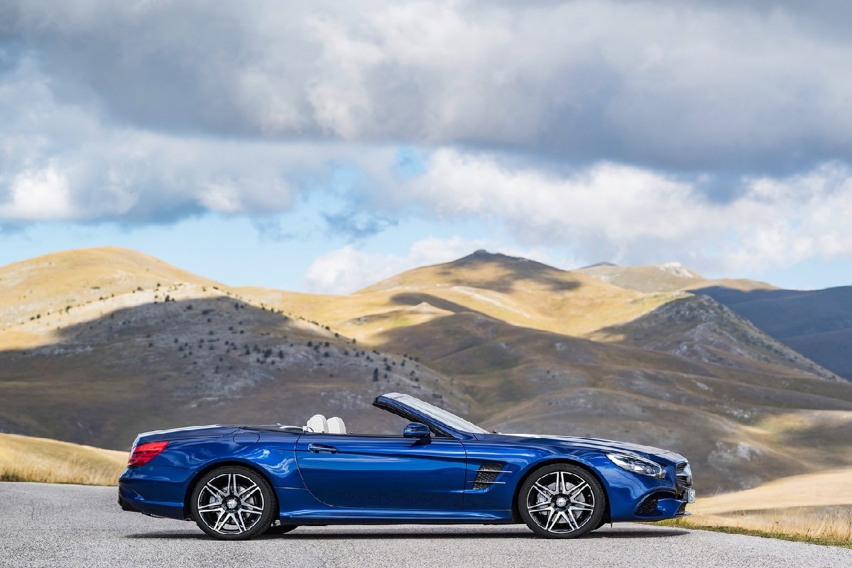 Mercedes Benz SL 2017 1280x960 wallpaper 08