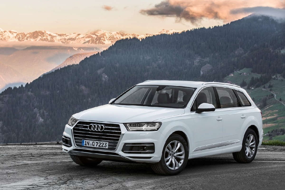 Audi Q7 2016 1280x960 wallpaper 04