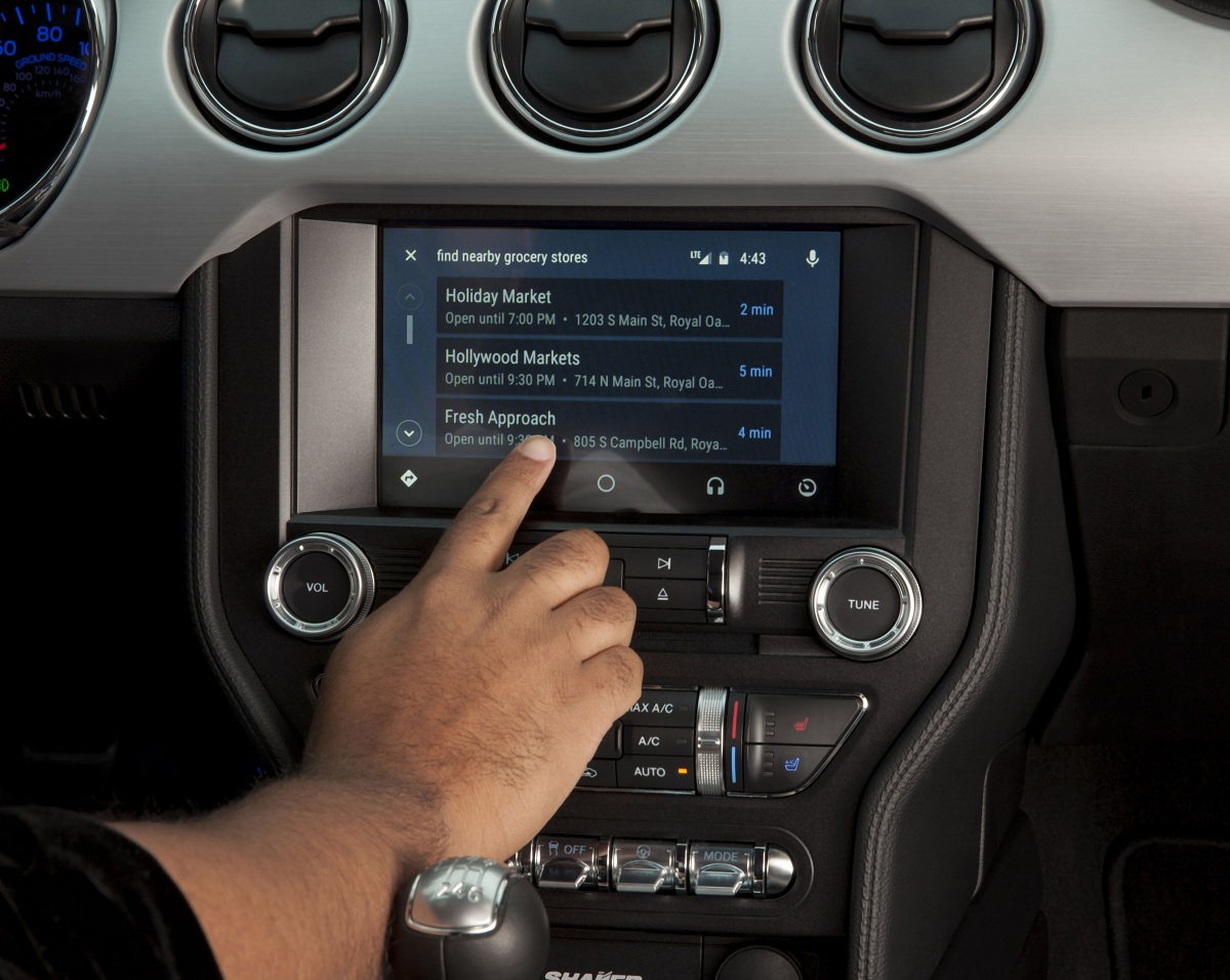 Ford SYNC將全新AppLink應用程式帶給數以百萬計的車主 CarStuff 人車事