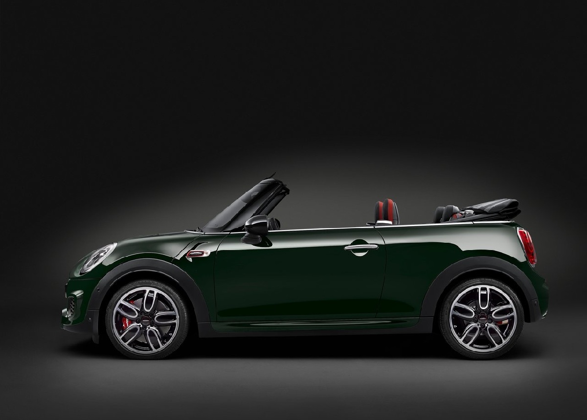 Mini John Cooper Works Convertible 2016 1280x960 wallpaper 04