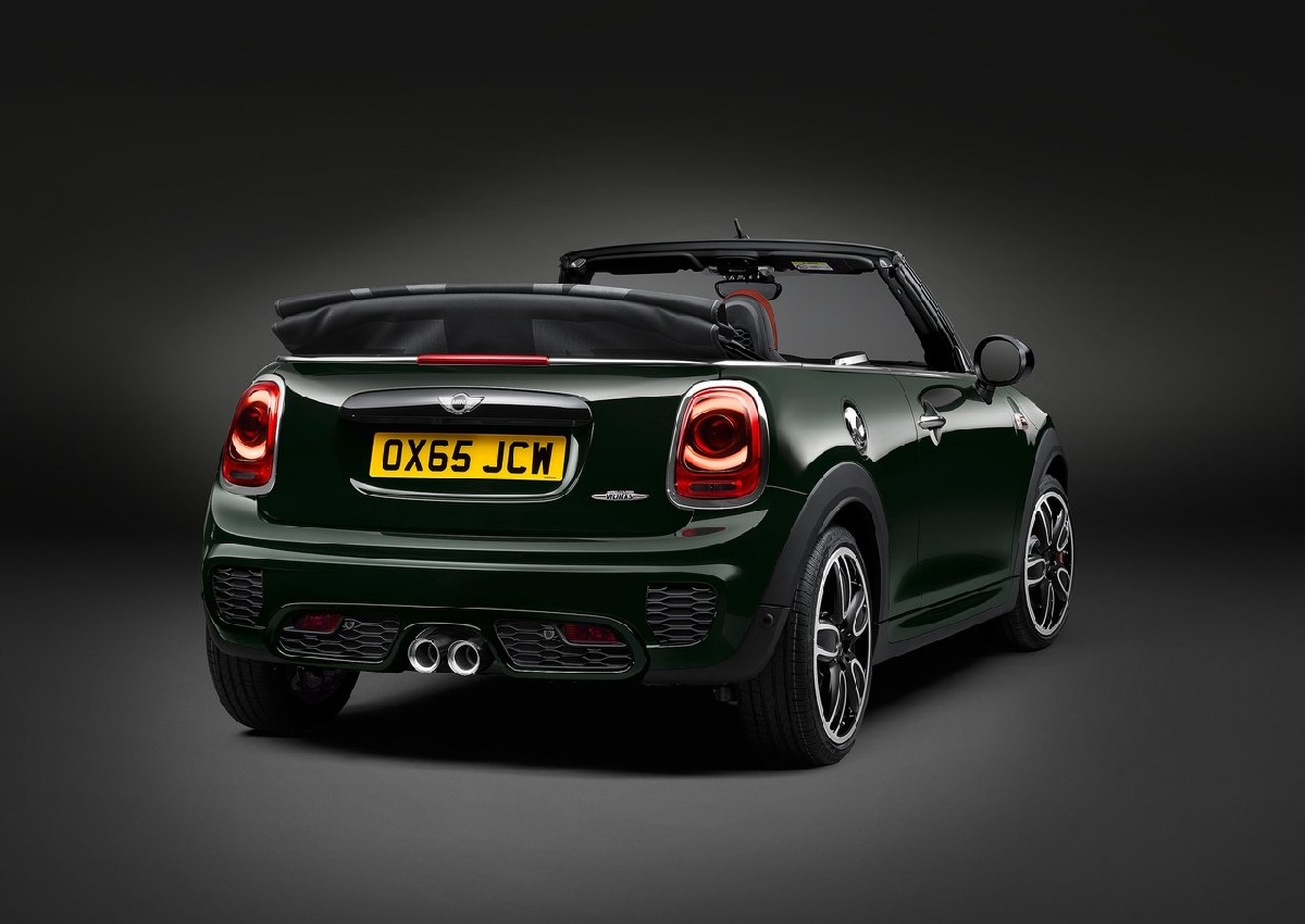 Mini John Cooper Works Convertible 2016 1280x960 wallpaper 06