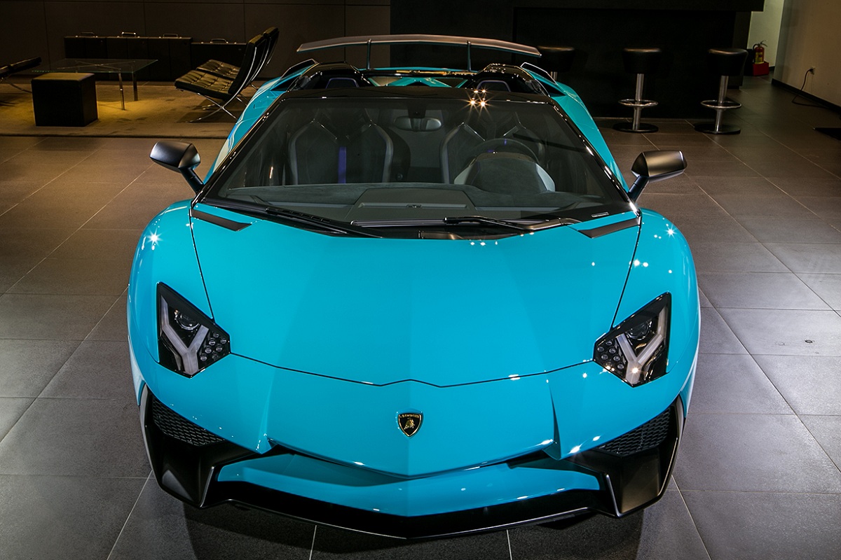 Lamborghini Aventador LP 750 4 Superveloce Roadster 4