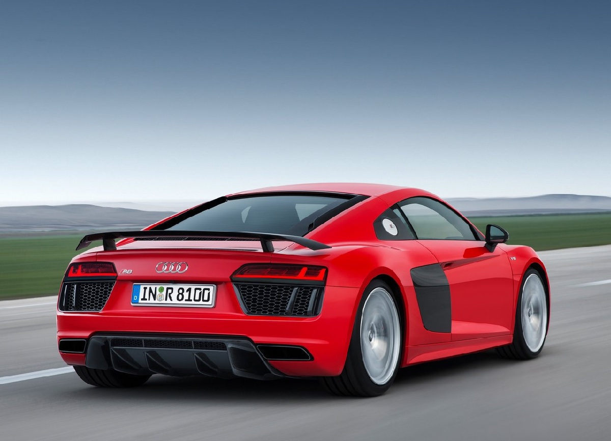 Audi R8 V10 plus 2016 1280x960 wallpaper 14