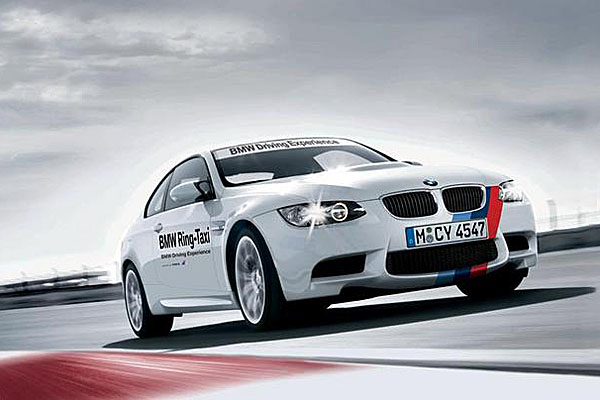 車訊新聞 最速taxi換人 Bmw E90 M3接棒續奔綠色地獄 Carstuff 人車事