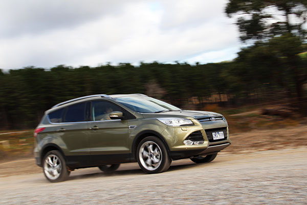 ford kuga 1.6 или 2.5