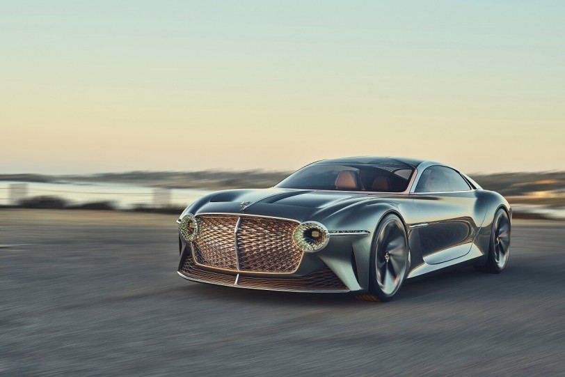 透過EXP 100 GT的材質運用，來了解Bentley的可持續性發展