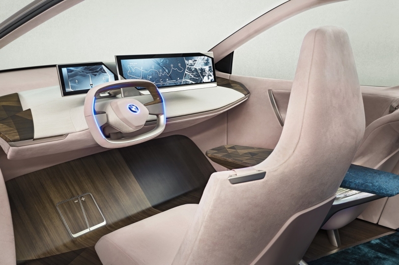 BMW將在2019 CES消費電子展 展出Vision iNEXT的虛擬駕駛介面(內有影片)