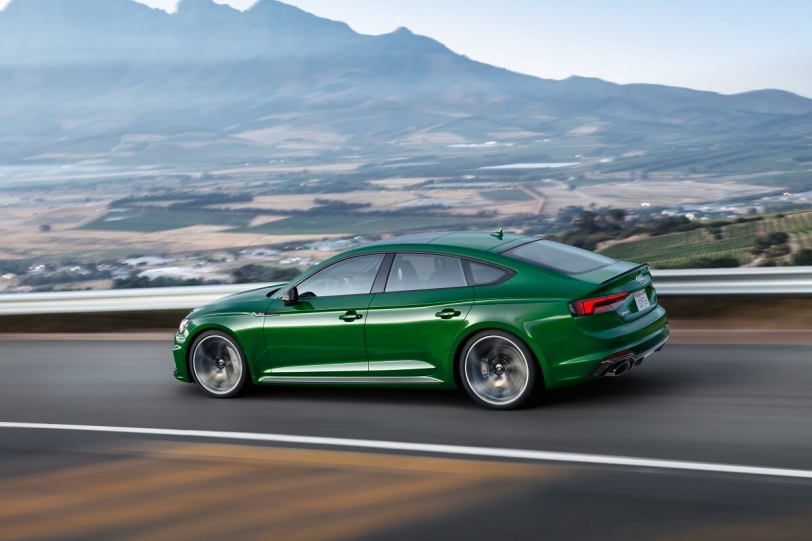 在紐約車展上Audi告訴媒體：為什麼RS 5不使用雙離合器變速箱？