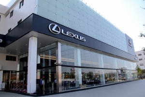 Lexus台中營業所正式啟用