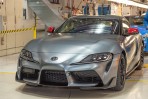 首款 Toyota GR Supra 於 Magna Steyr Graz廠正式下線,預計春季陸續向全球首批市場交車!