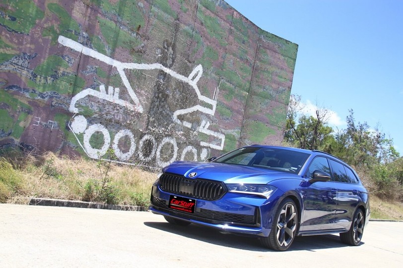 動感依舊！但Skoda Superb更新風格後之精緻舒適感倍增(Superb Combi 2.0TSI 4x4 Sportplus)