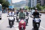 交通部長林佳龍領騎,兩百多台 Gogoro快閃台北101!
