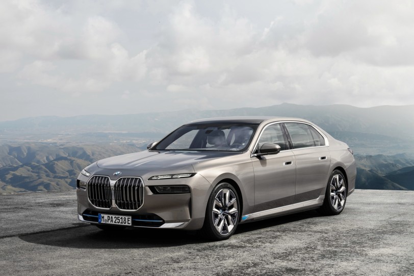 BMW將數位世界帶入豪車領域，新世代7-Series與i7正式推出(外觀內裝篇：深度介紹，內文多)