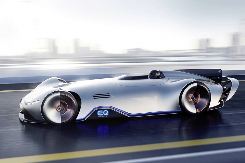 經典藝術品與未來科技的完美融合，Mercedes-Benz EQ Silver Arrow Concept 純電跑車圓石灘亮相