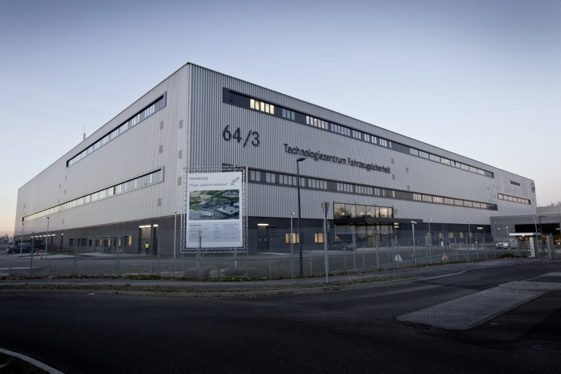 「安全」Mercedes-Benz的品牌核心思維 耗資上億歐元打造車輛安全技術中心