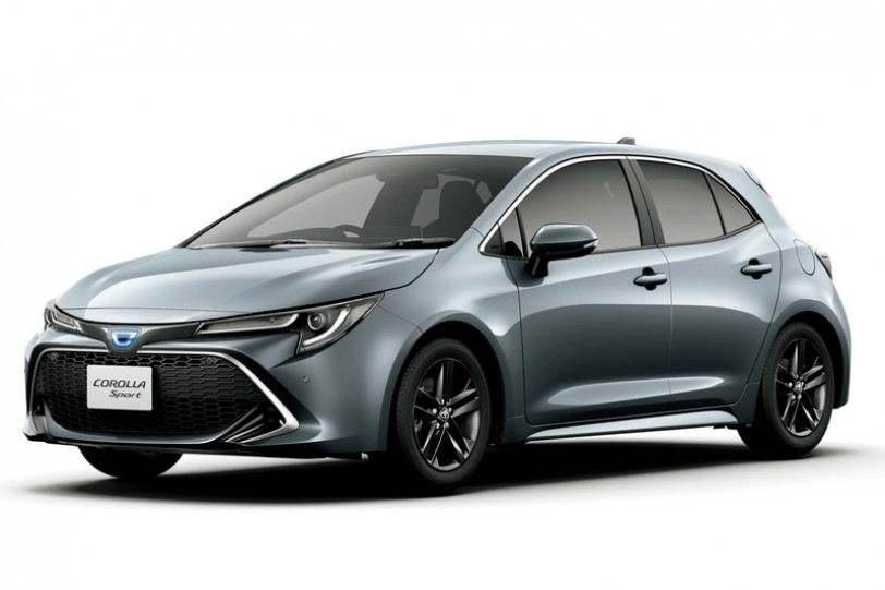 全球統一車名政策，Toyota Auris 新年式樣改名 Corolla Sport、採日規專屬廠徽