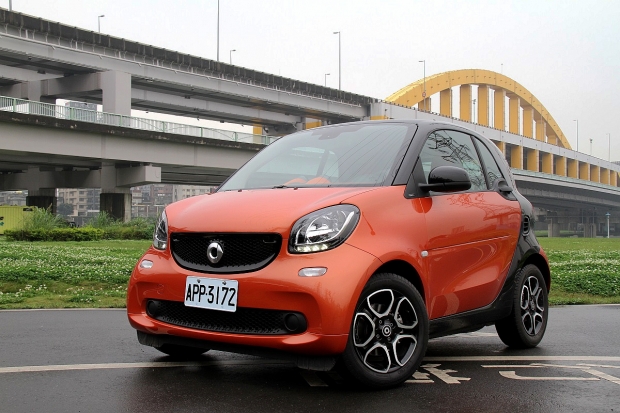 Smart Fortwo 享有兩人世界，無須百萬