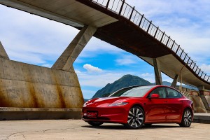 一切都更美好、電車老將全域有感進化,2024 Tesla Model 3 Highland 煥新版 Long Range AWD