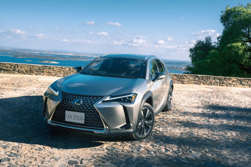 豪華小跨界正夯！Lexus UX日本上市1個月接單8,800張、超過預期近10倍