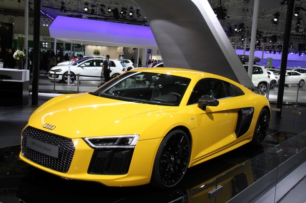 New Audi R8「醉心」超級盃廣告影片 猶如火箭升空般的感動