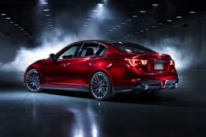 先聲奪人！Infiniti Q50 Eau Rouge的咆哮聲浪將響徹日內瓦車展