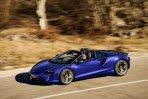 無垠天際,悸動來襲!McLaren Artura Spider締造駕馭樂趣新維度