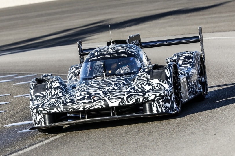 Porsche LMDh原型賽車展開賽道測試，2023年賽季起參戰