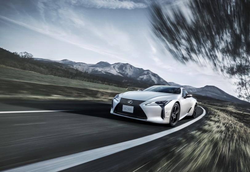 全面改進 12.3 吋車載系統、底盤強化，Lexus LC/LC 特別式樣車 EDGE 正式亮相