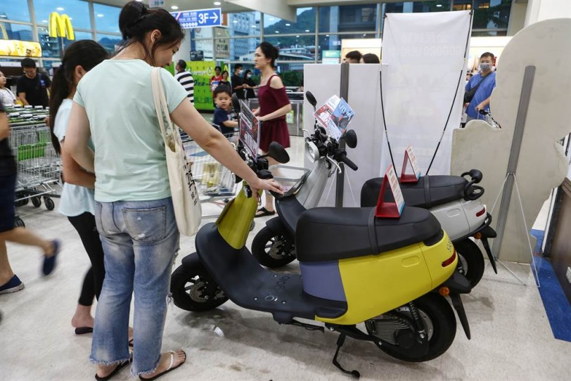 台北市民可享新購電動機車補助11,000元