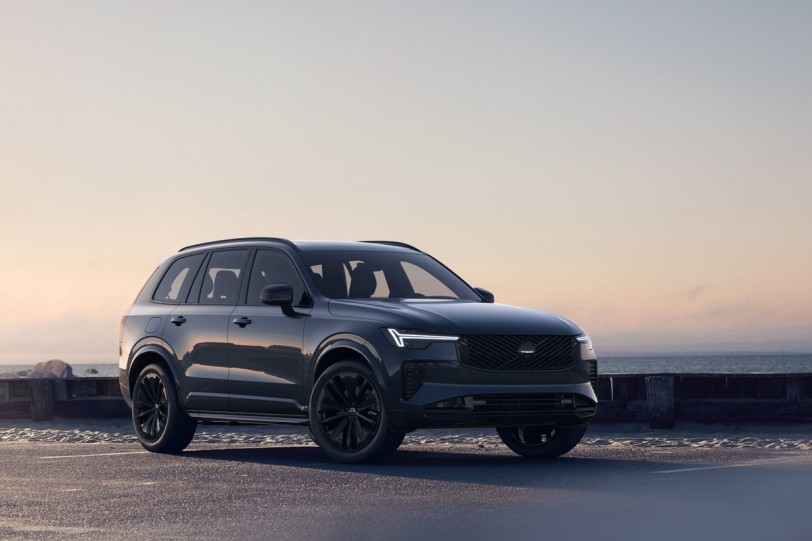 不想黑色也行，Volvo推出四種車色選擇的XC90 Black Edition