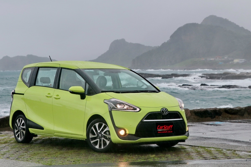 最大降幅七萬，2018年式樣 Toyota Sienta 新增六氣囊、雙電動滑門搶市！