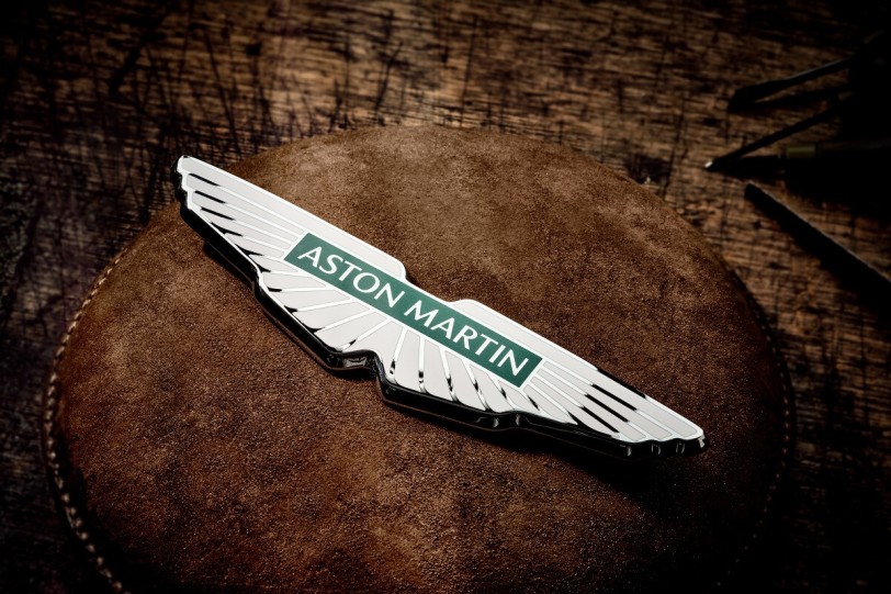 Aston Martin透過品牌重新定位和新的飛翼廠徽進入新時代