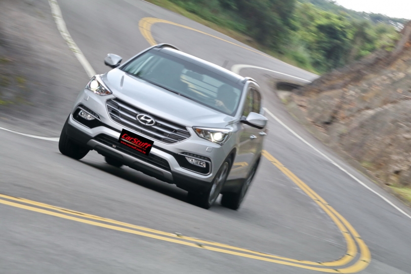 鐵漢柔情唯有親身體驗，Hyundai Santa Fe 2.2L 柴油領袖款試駕報導